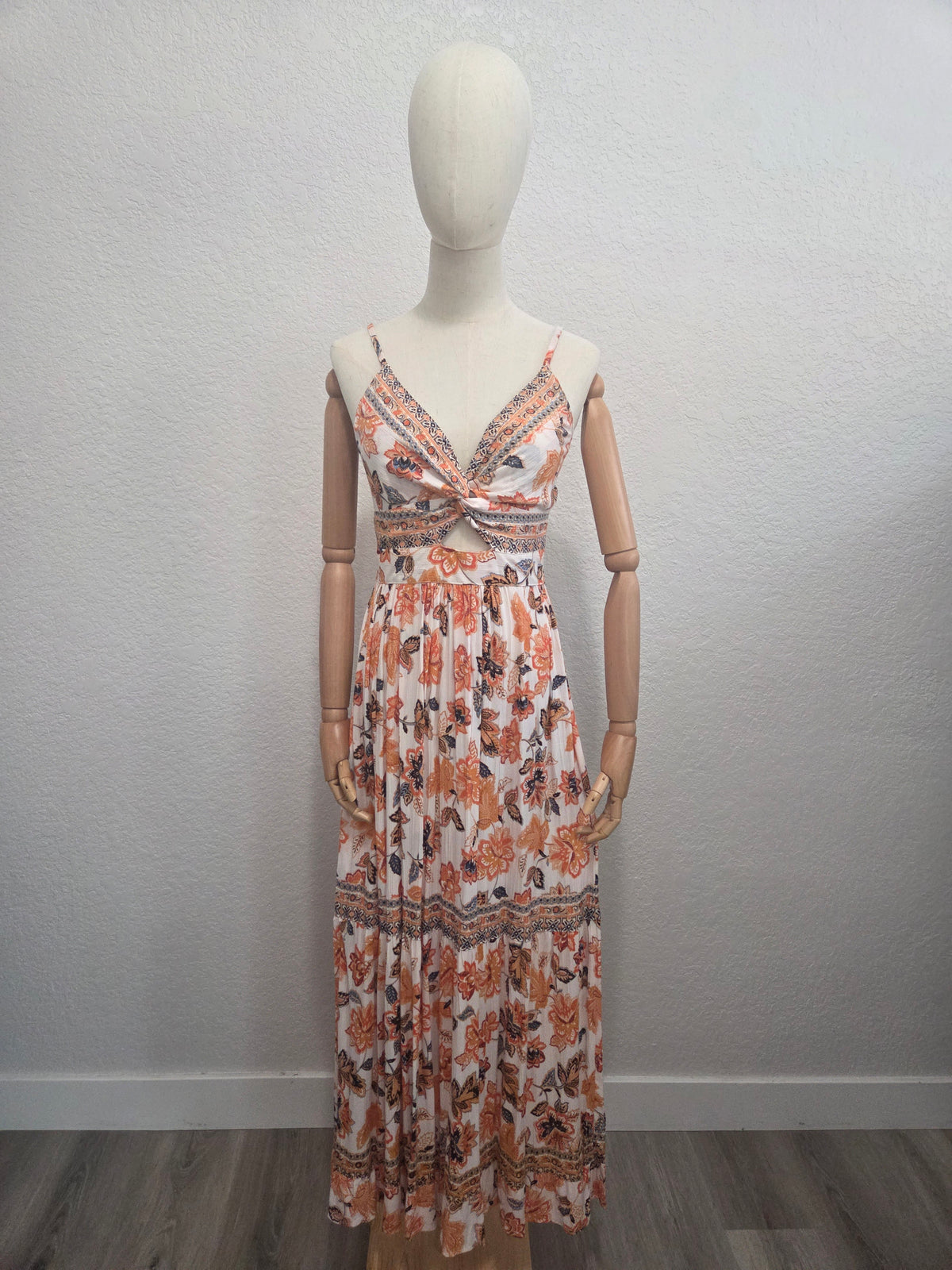 Boho Floral Twist Maxi Dress